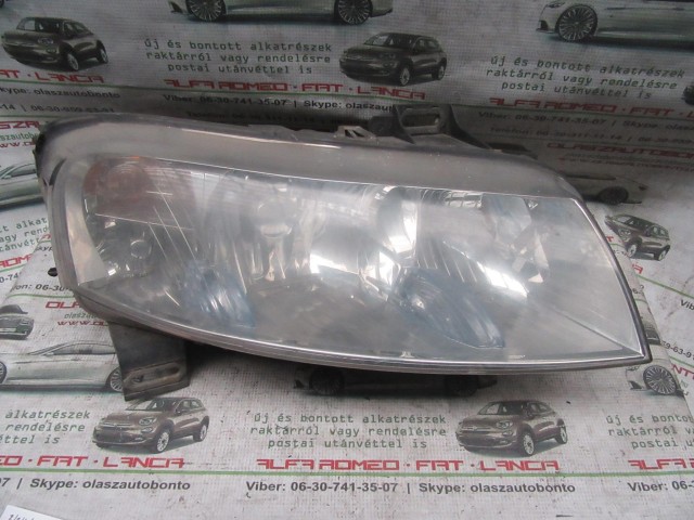 Fiat Stilo 5 ajtós, 517127100 számú, jobb első lámpa