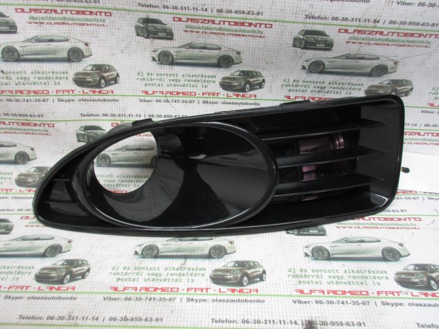 Fiat Linea utángyártott új, bal oldali ködlámpa keret
