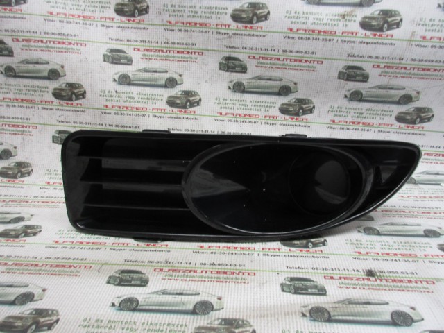 Fiat Linea utángyártott új, bal oldali lökhárító rács