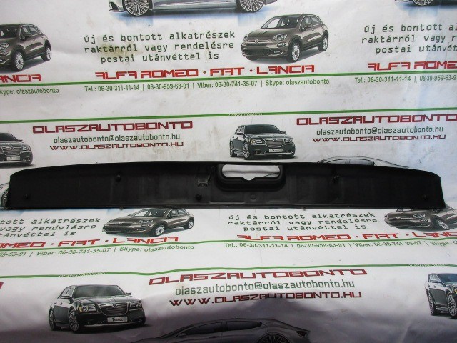 Fiat Doblo I. II. utángyártott új, csomagtér küszöb műanyag felnyíló ajtóhoz