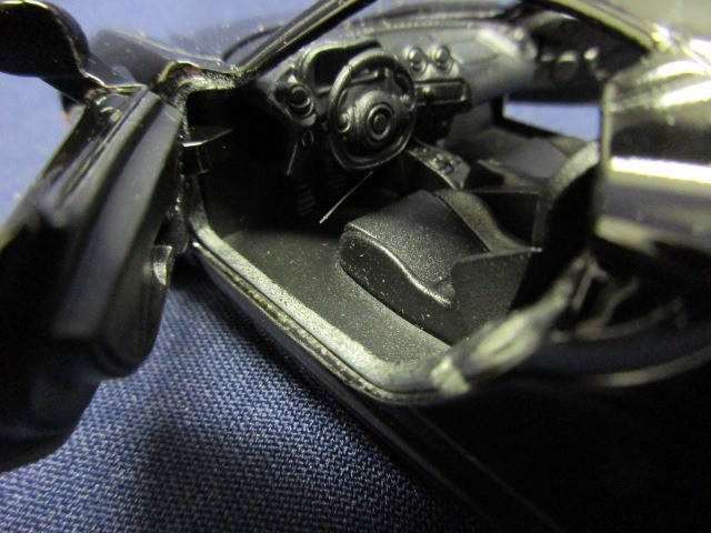 Alfa Romeo 4C fekete színű modell autó