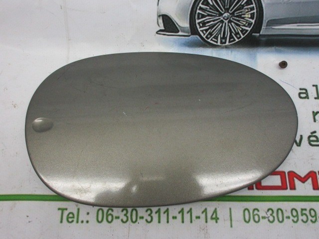 Fiat Multipla grafit színű tankajtó