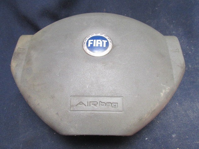 Fiat Panda II. 2003-2008 kék emblémás kormánylégzsák 735411159