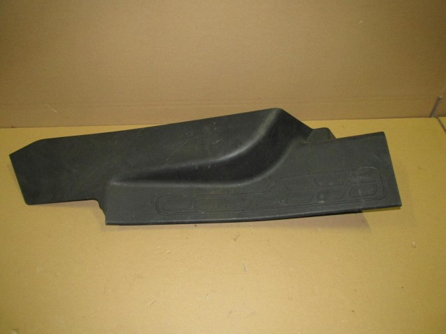 Fiat Doblo III. 735456756 számú, jobb oldali küszöb belső borítás
