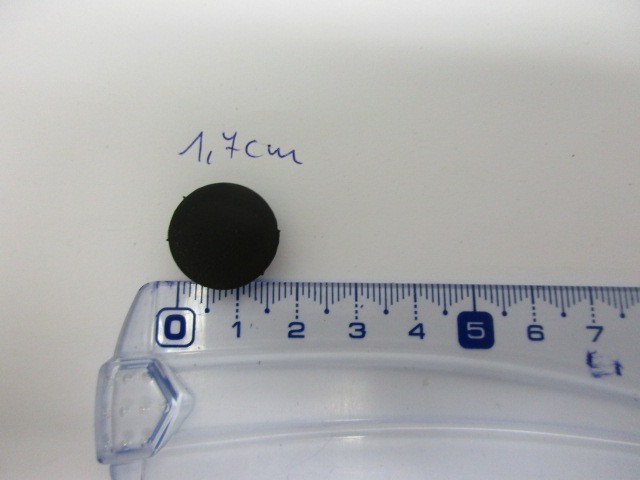 Alfa Romeo 147, Gt gyári új, levél fogó rács rögzítő csavar takaró kupak 17 mm átmérőjű 46849845