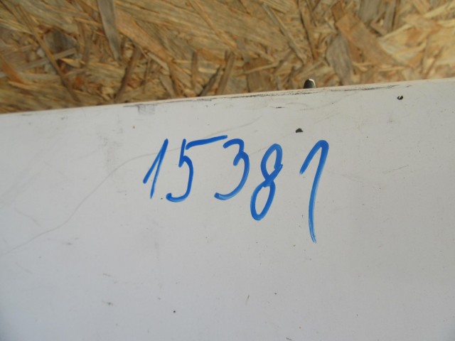 15381 Fiat Stilo 5 ajtós Diesel ,első lökhárító a képen látható sérüléssel