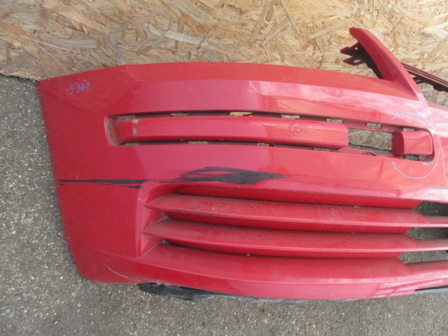 15389 Fiat Stilo 5 ajtós benzines, első lökhárító a képen látható sérüléssel