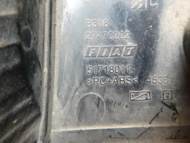 Fiat Grande Punto jobb hátsó alsó lámpa, a képen látható sérüléssel