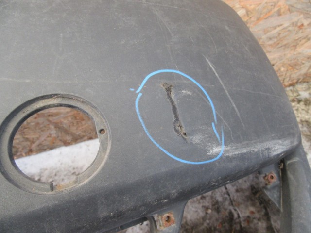 15634 Fiat Doblo 2005-2009 első lökhárító, a képen látható sérüléssel 735417815