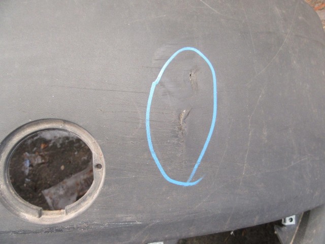 15637 Fiat Doblo 2005-2009 első lökhárító, a képen látható sérüléssel 735417815