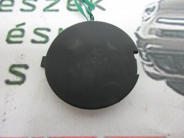 Fiat Grande Punto 735417226 hátsó vonószem takaró, matt fekete, használt