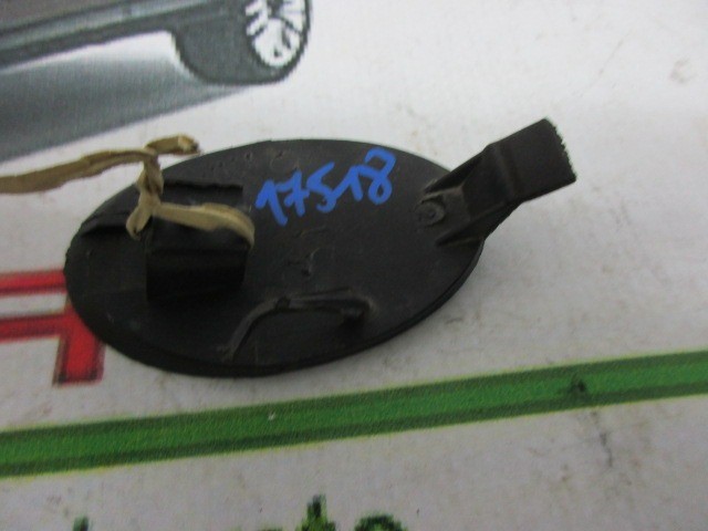 Alfa Romeo 156 sedan 152172000 számú, hátsó vonószem takaró