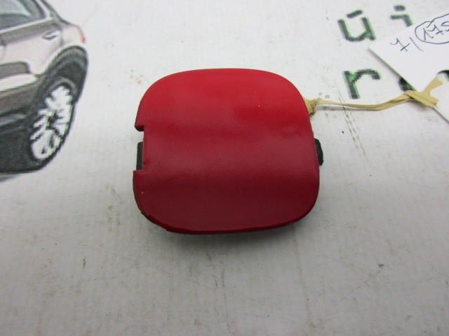 Fiat Qubo 735482370 számú, hátsó vonószem takaró