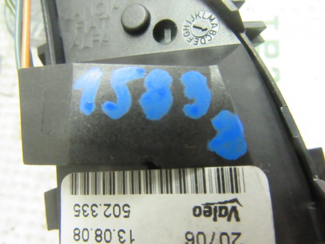 15838 Lancia Delta multikormány gomb