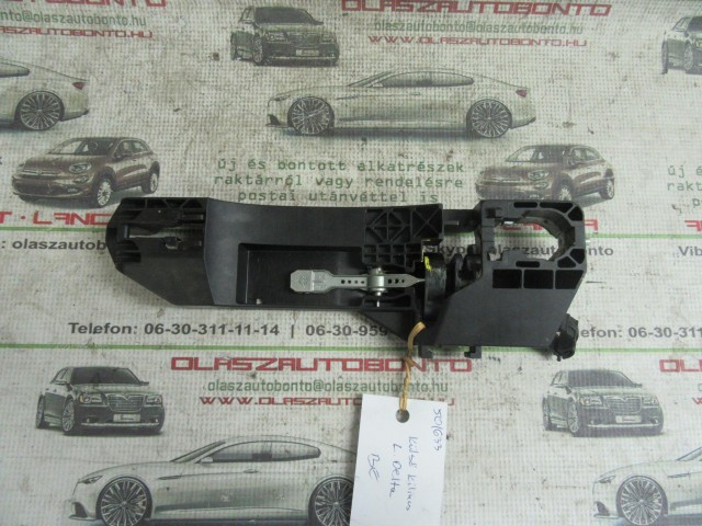 Lancia Delta bal első külső kilincs belső része