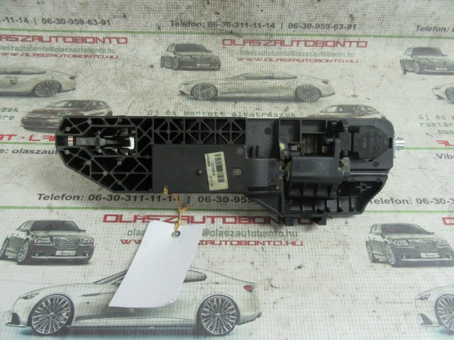 Alfa Romeo Mito jobb első külső kilincs 