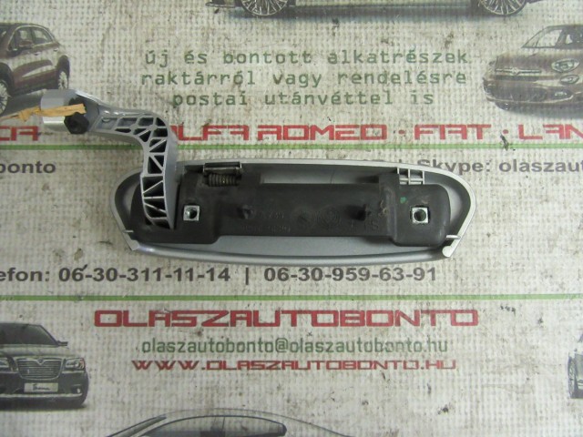 Fiat Punto II. III. bal első és hátsó külső kilincs 