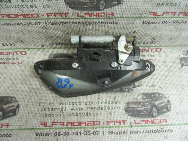 15975 Alfa Romeo 159 bal hátsó külső kilincs