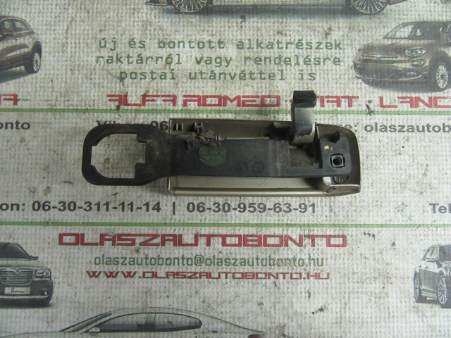 Lancia Musa bal első külső kilincs