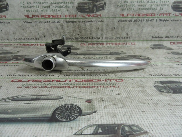 Alfa Romeo 156 jobb első külső kilincs 