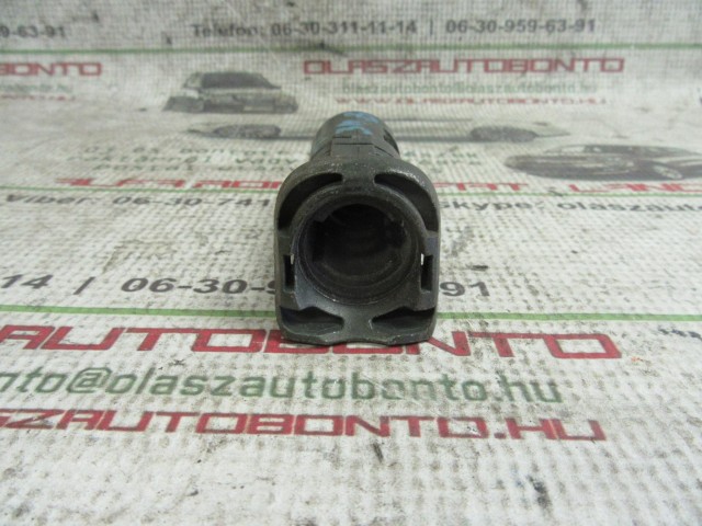 Fiat Stilo 3 ajtós bal oldali zárbetét ház