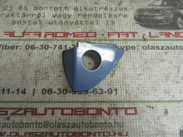15964 Alfa Romeo 159 bal oldali zárbetét kupak