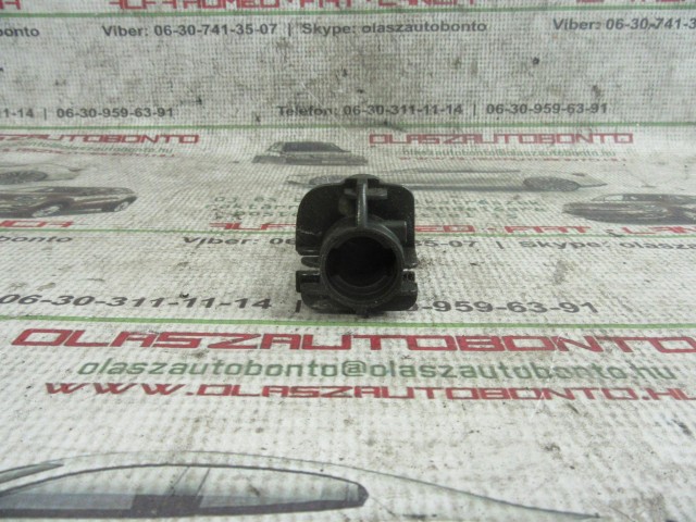 Fiat Idea bal első zárbetét ház