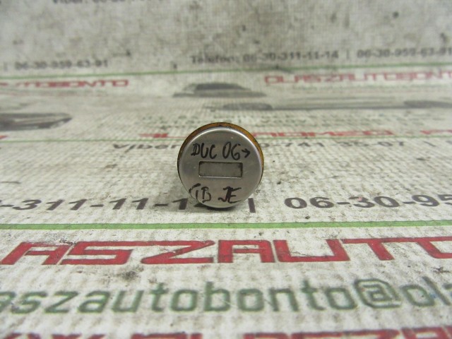 Fiat Ducato jobb első zárbetét