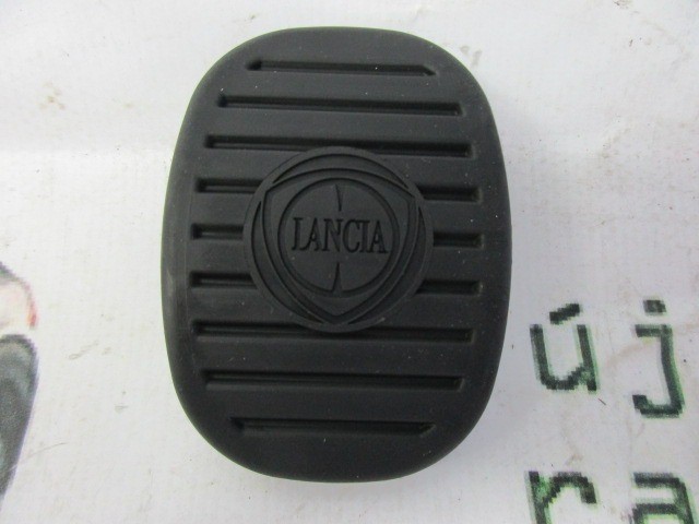 Lancia Delta gyári új kuplung pedálgumi 77364972