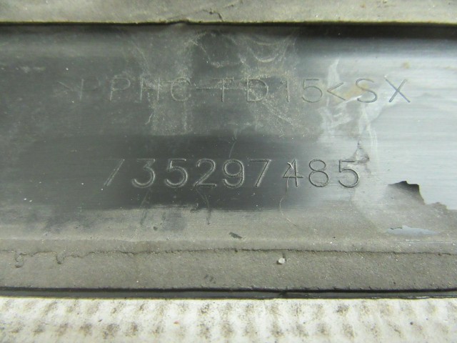 Fiat Panda II. 735297485 számú, bal hátsó díszcsík