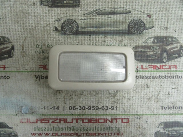Fiat 500 FL 735244962 számú belső világítás