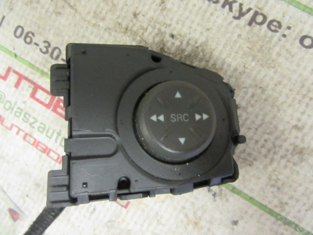 19624 Alfa Romeo 159 multikormány gomb