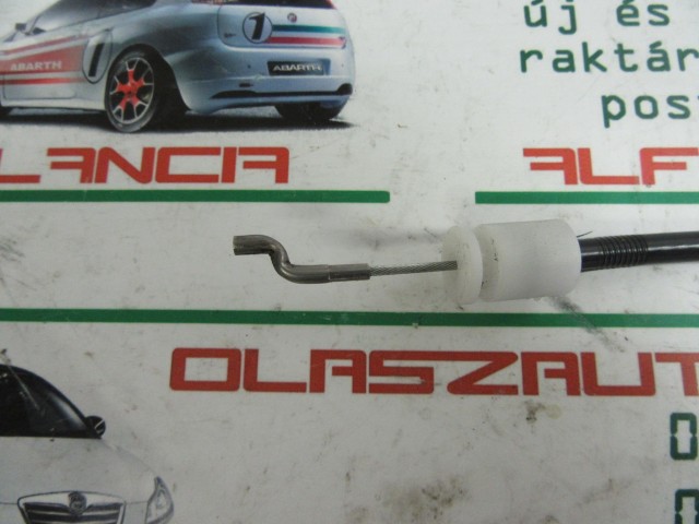 Fiat Idea bal első zár bowden