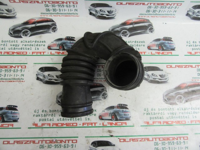 Fiat Doblo II. 1,3 Jtd, 51742575 számú levegőcső