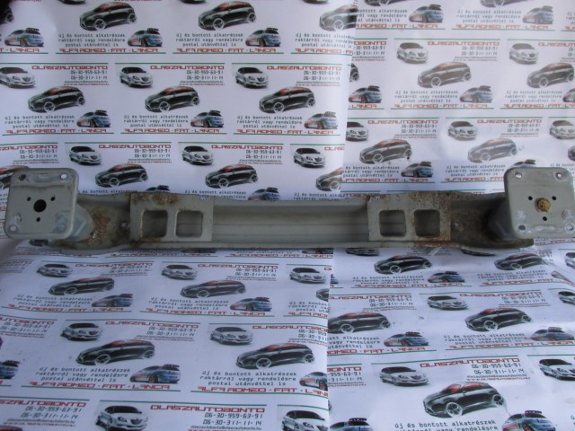 Fiat Croma hátsó nyúlványösszekötő