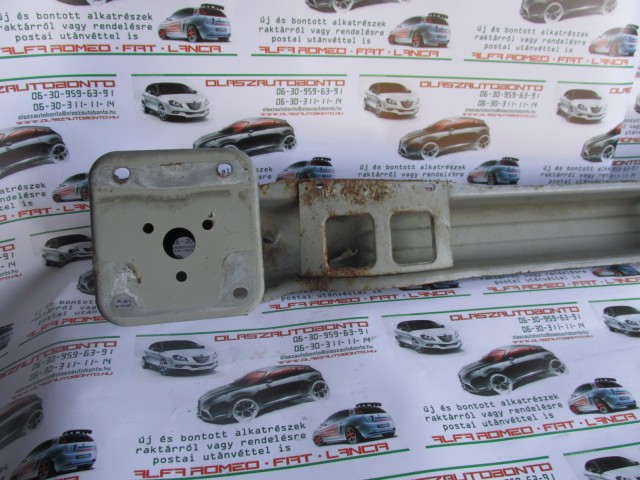 Fiat Croma hátsó nyúlványösszekötő