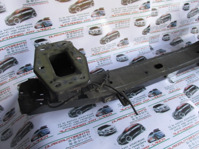 Lancia Thesis első nyúlványösszekötő