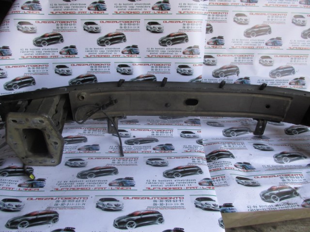 Lancia Thesis első nyúlványösszekötő