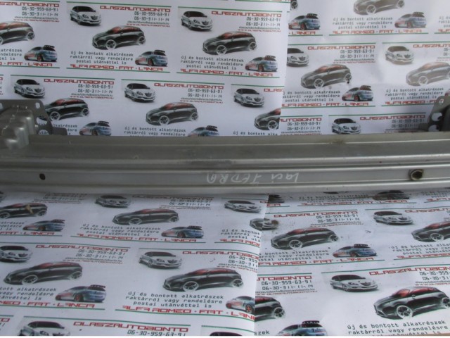 Lancia Phedra első nyúlványösszekötő