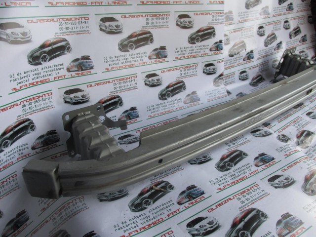 Lancia Phedra első nyúlványösszekötő