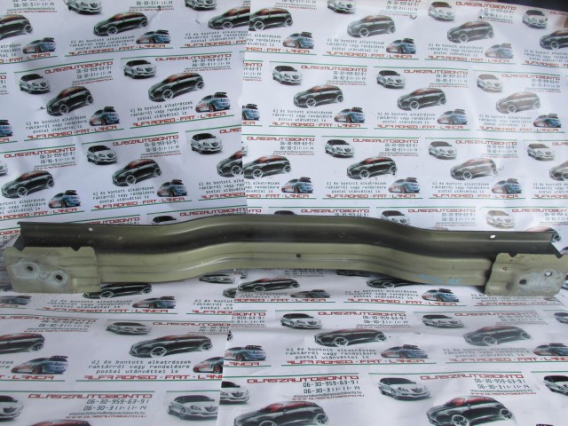 Alfa Romeo 159 hátsó nyúlványösszekötő