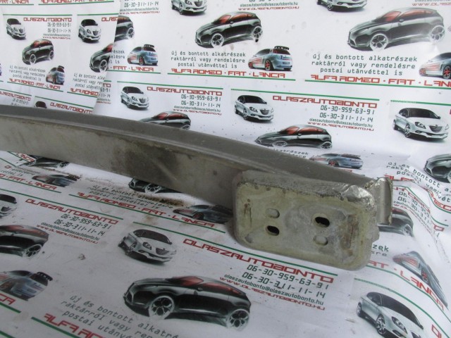 Alfa Romeo Brera hátsó nyúlványösszekötő