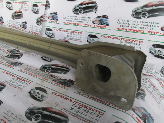 Fiat Idea hátsó nyúlványösszekötő