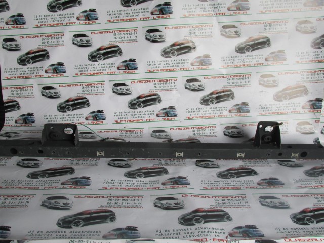 Fiat Doblo III. hűtőtartó