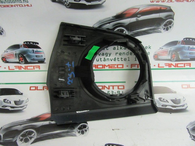 Fiat 500 51803292 számú,bal oldali műszerfalpárna betét