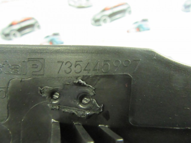 Fiat 500 735445997 számú, jobb oldali műszerfalpárna betét