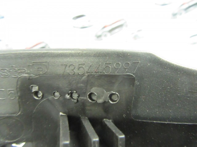 Fiat 500 735445997 számú, jobb oldali műszerfalpárna betét