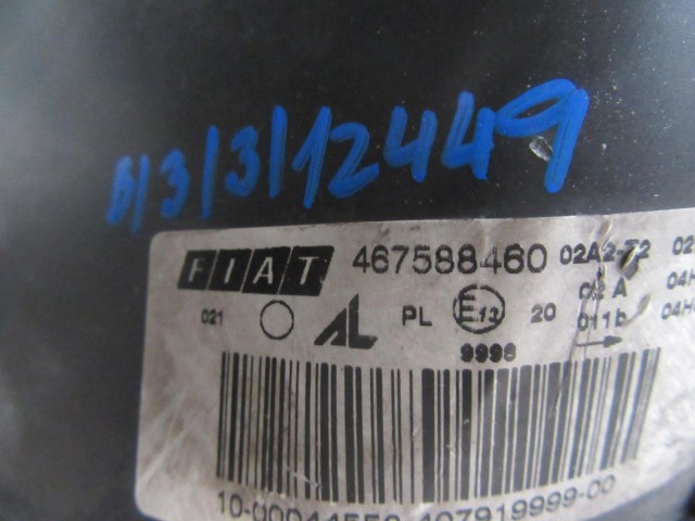 Fiat Stilo 3 ajtós, 467588460 számú, bal első lámpa a képen látható sérülés