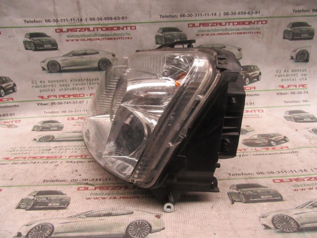 Fiat Panda II. 41690748 számú, bal első lámpa a képen látható sérüléssel