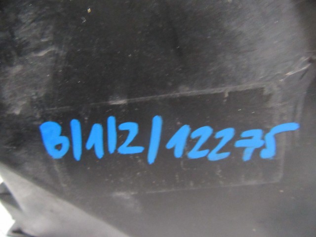 Fiat Panda II. 41690748 számú, bal első lámpa a képen látható sérüléssel